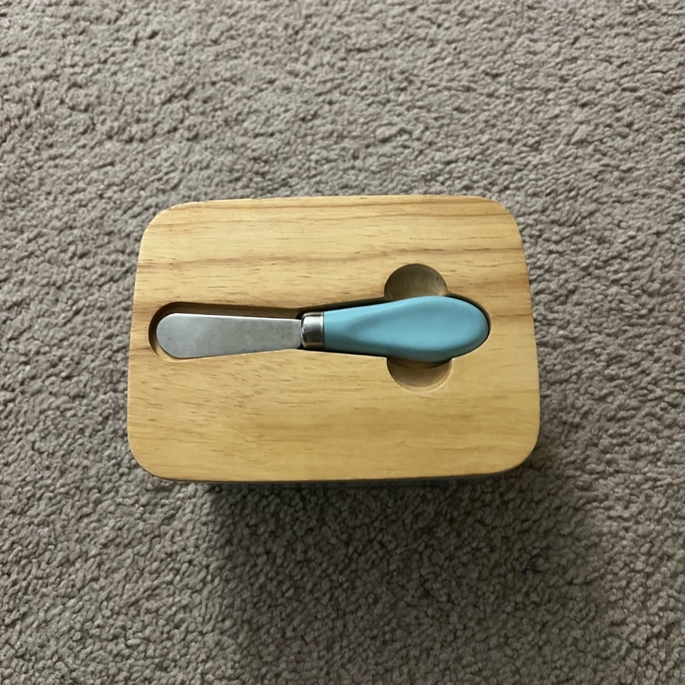 Elegant Blue Cheese Spreader with Wooden Base